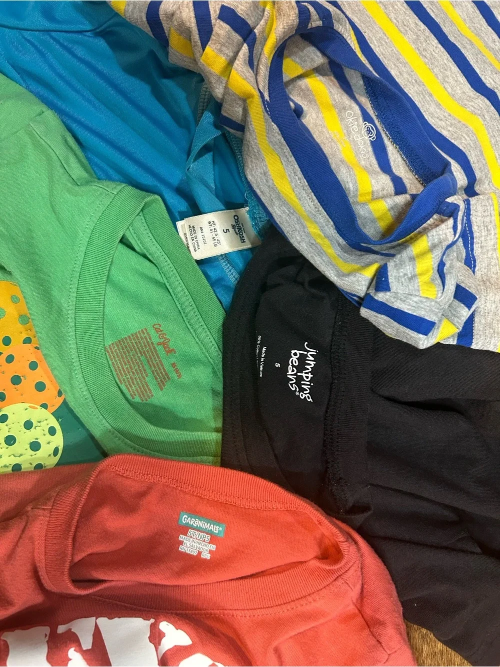 Toddler bundle of T-shirts Size 4/5